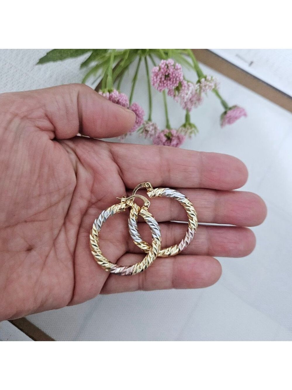 18 k Gold Plated Tri Color Hoop Earrings - Picture 2 of 3